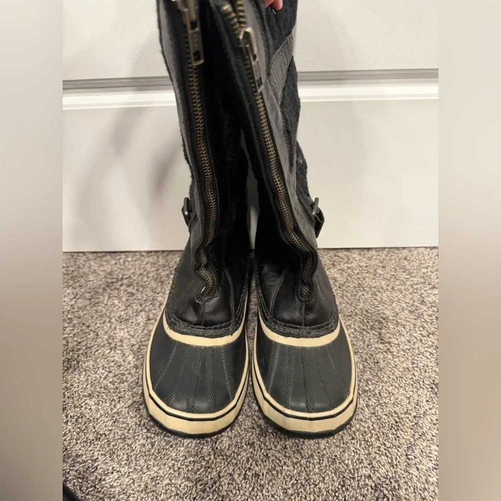 Sorel Helen of Tundra II winter boots in black leather size 7 - Picture 2 of 6